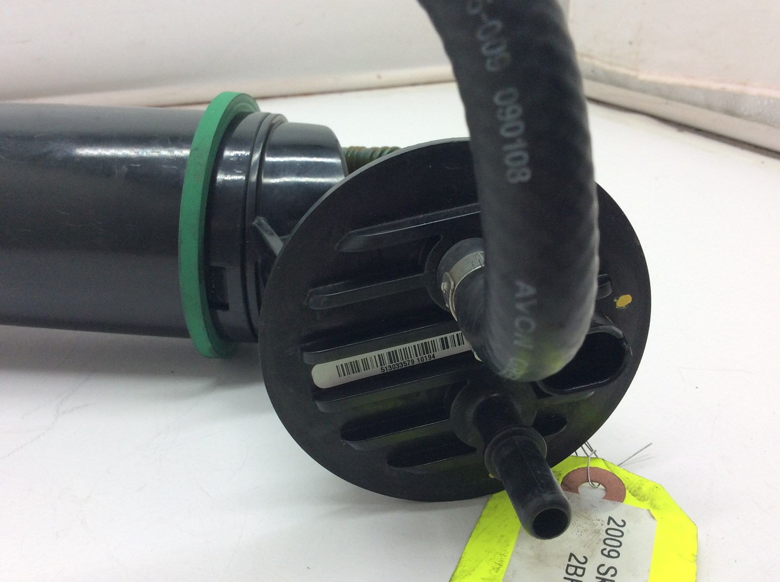 2009 Ski-Doo Fuel Pump - Image 4