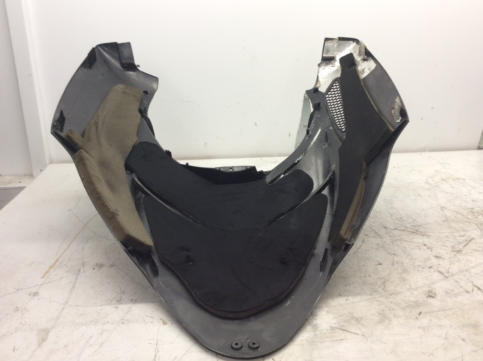 2009 Polaris Hood - Image 4