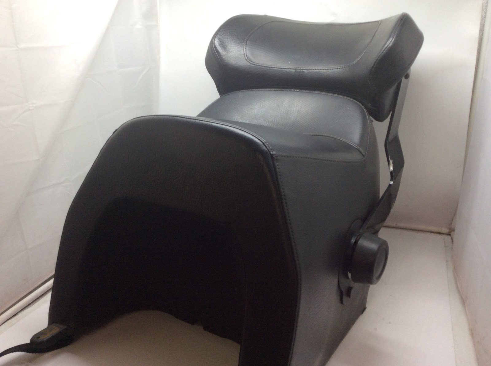 2005 Ski-Doo Passenger seat