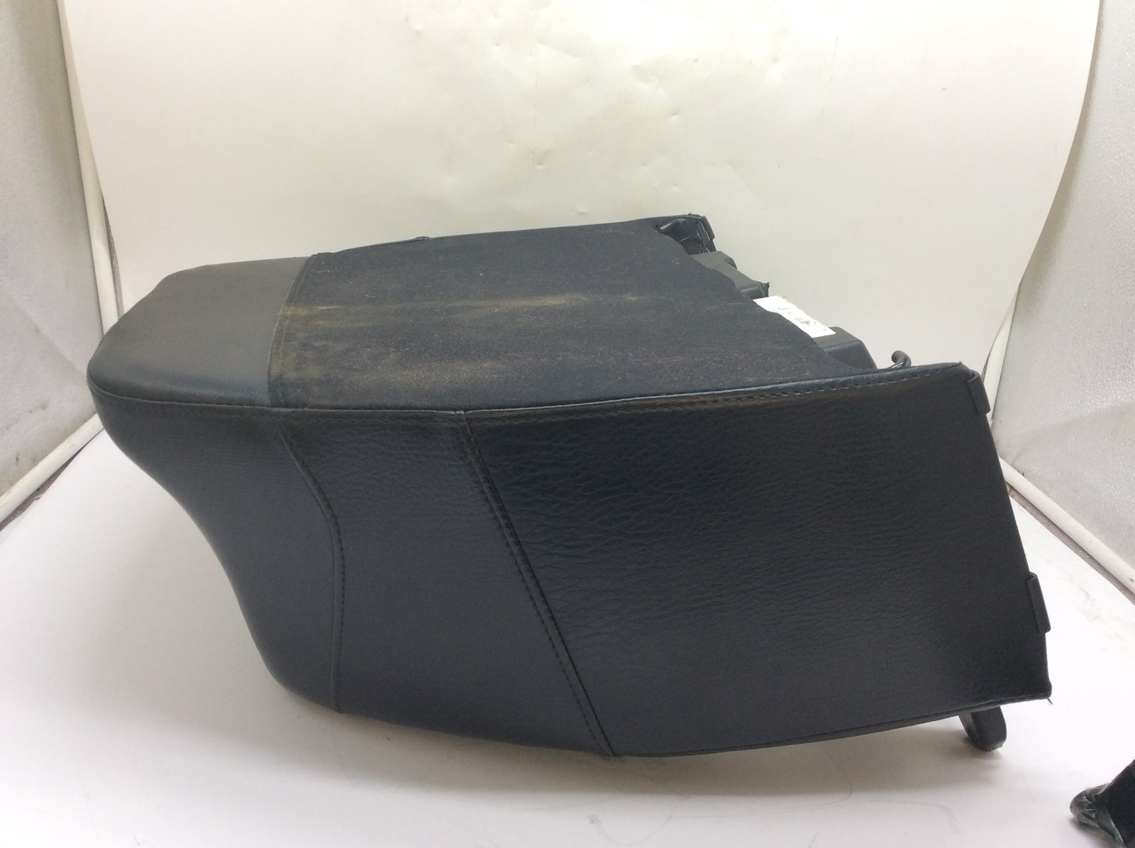 2006 Ski-Doo central seat - Image 5