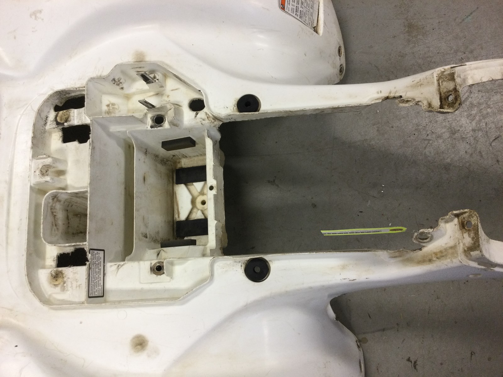 2005 Suzuki Rear Fender - Image 4