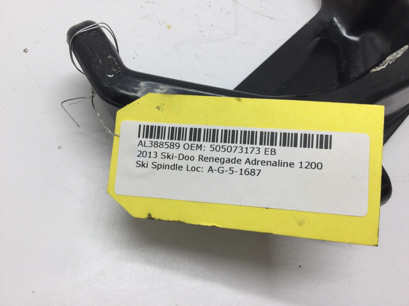 2013 Ski-Doo Renegade Adrenaline 600HO ETEC LH Ski Leg - Image 5