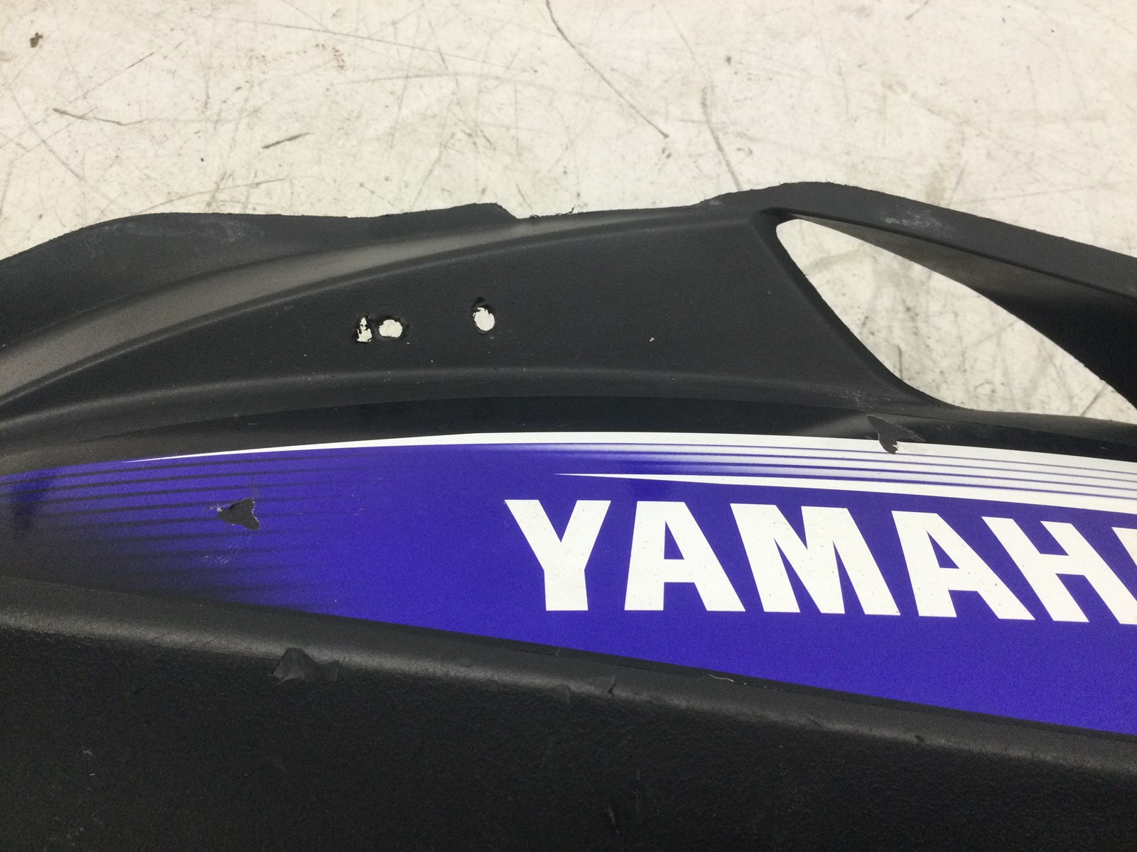 2009 Yamaha RH Side Panel - Image 4