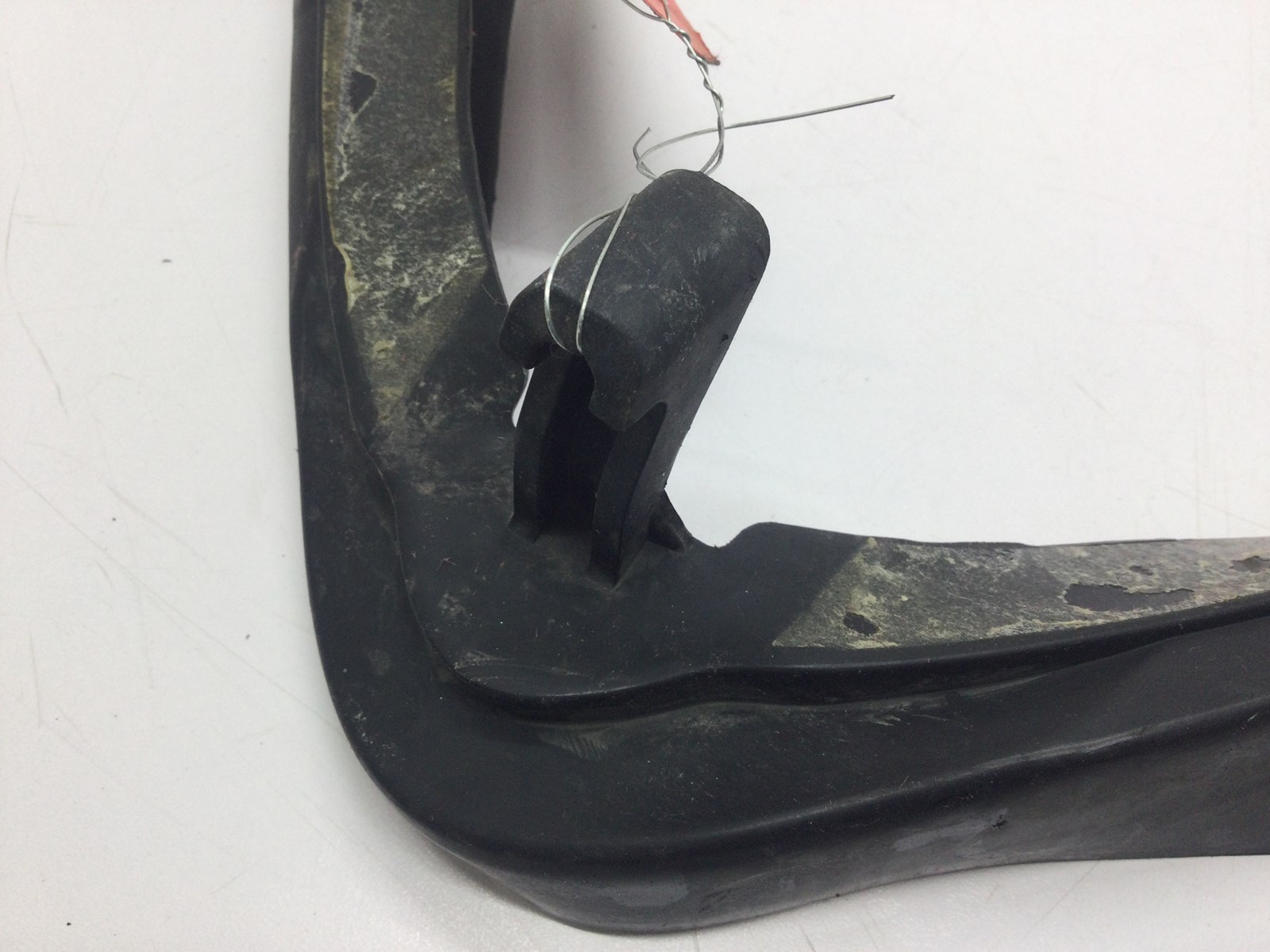 2007 Yamaha Headlight Damper - Image 2