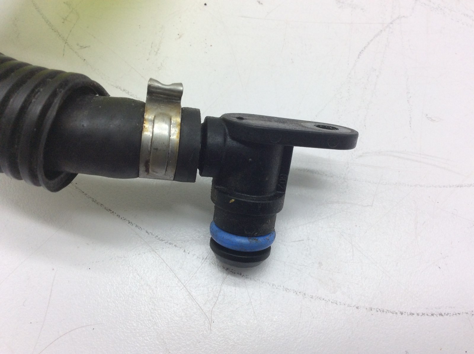 2017 Ski-Doo fuel hose - Image 3