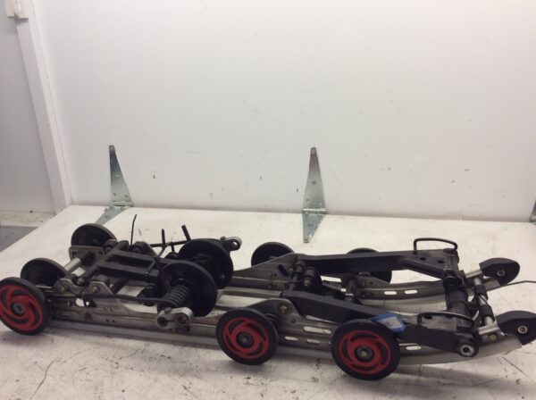 2005 Polaris suspension- 121"