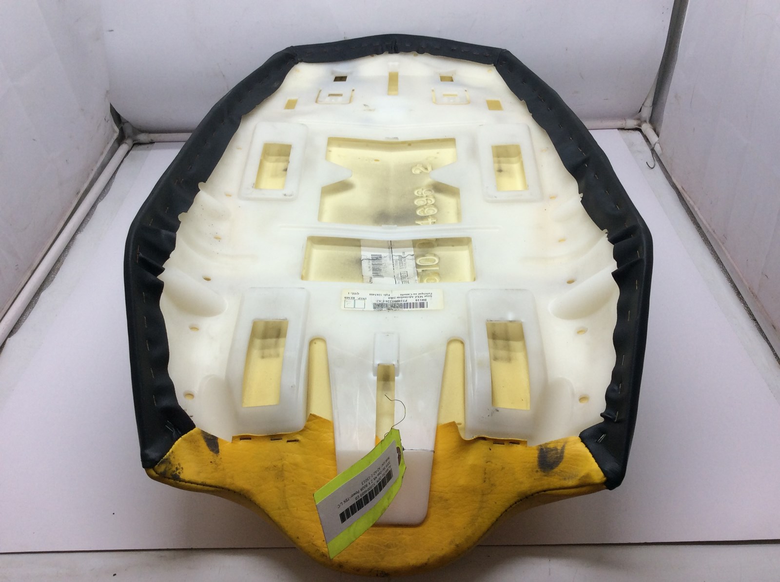 2009 Ski-Doo Seat Assy - Image 4