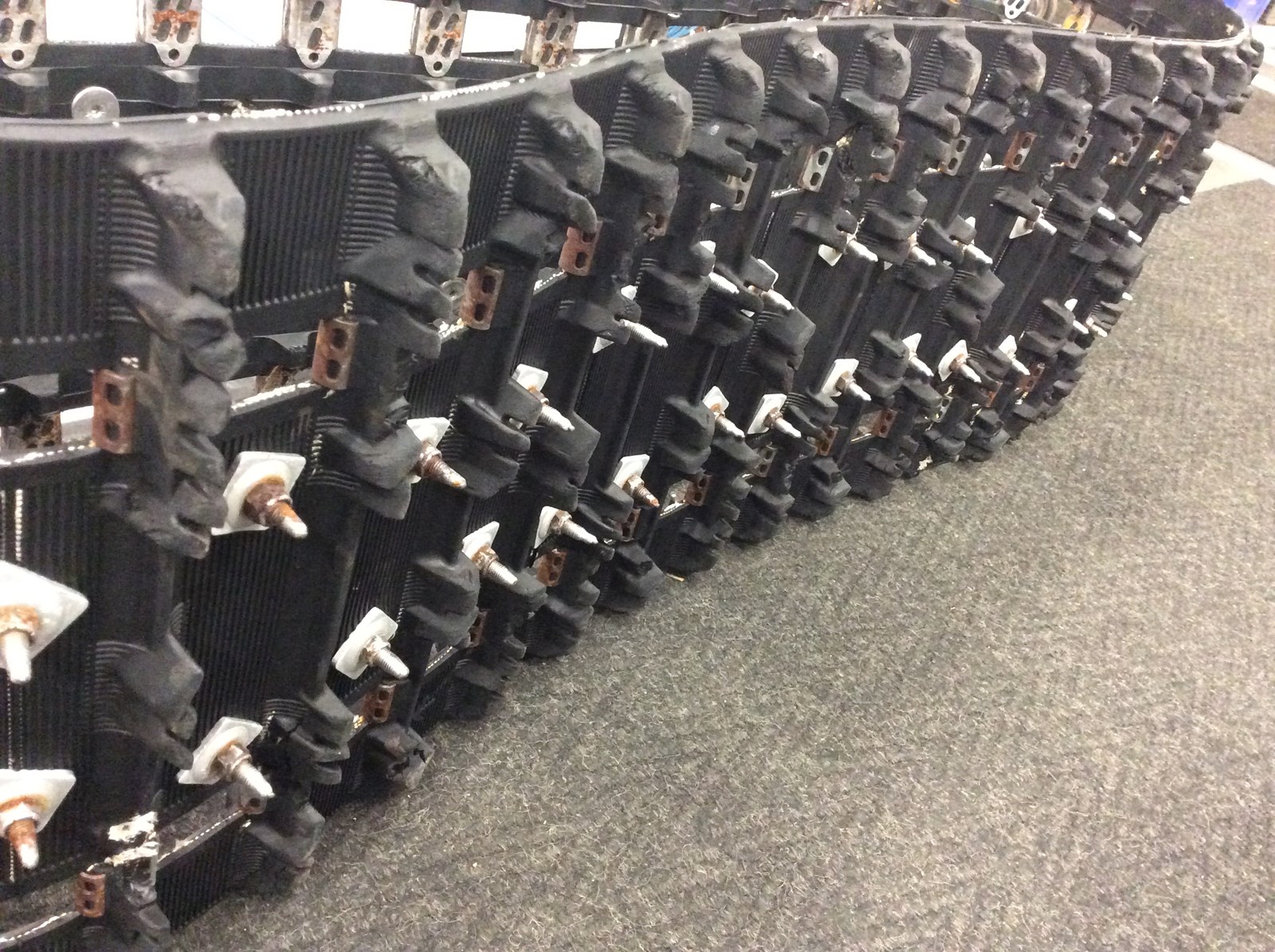 2013 Ski-Doo 15" X 120" X 1.25" - Image 4