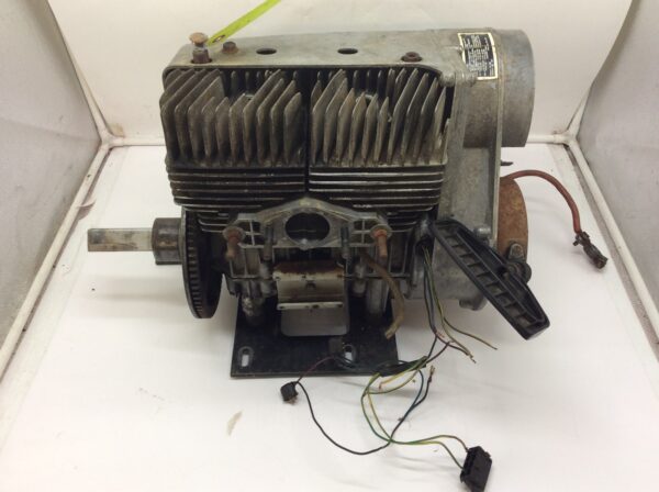 1974 Ski-Doo MOTOR - Image 5