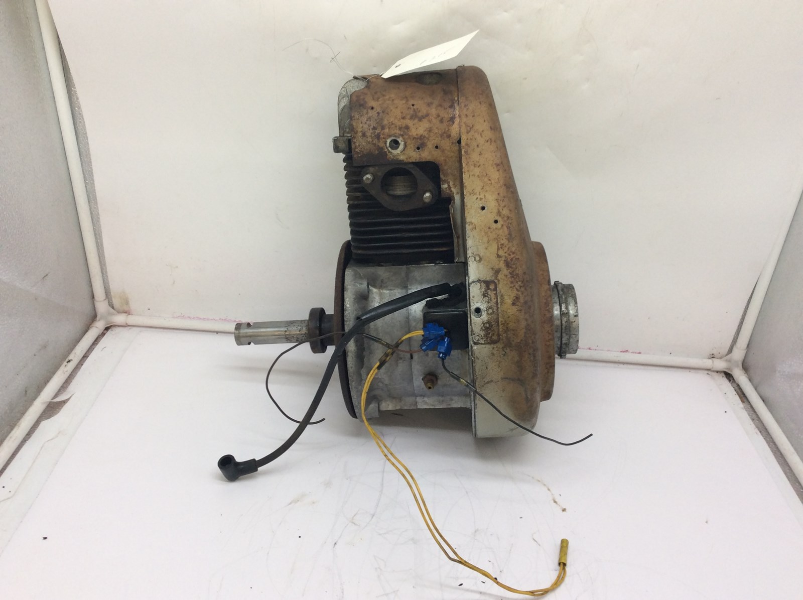 motor 246 Type 82 R4