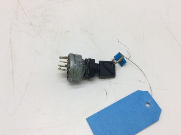 2003 Polaris Ignition - Image 2