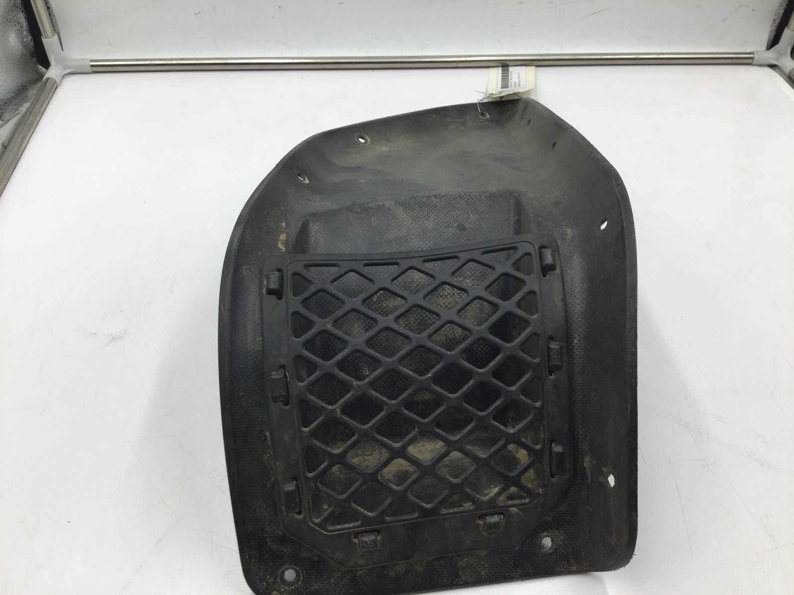 2006 Kawasaki Brute Force 650 LH Fender Pocket - Image 2