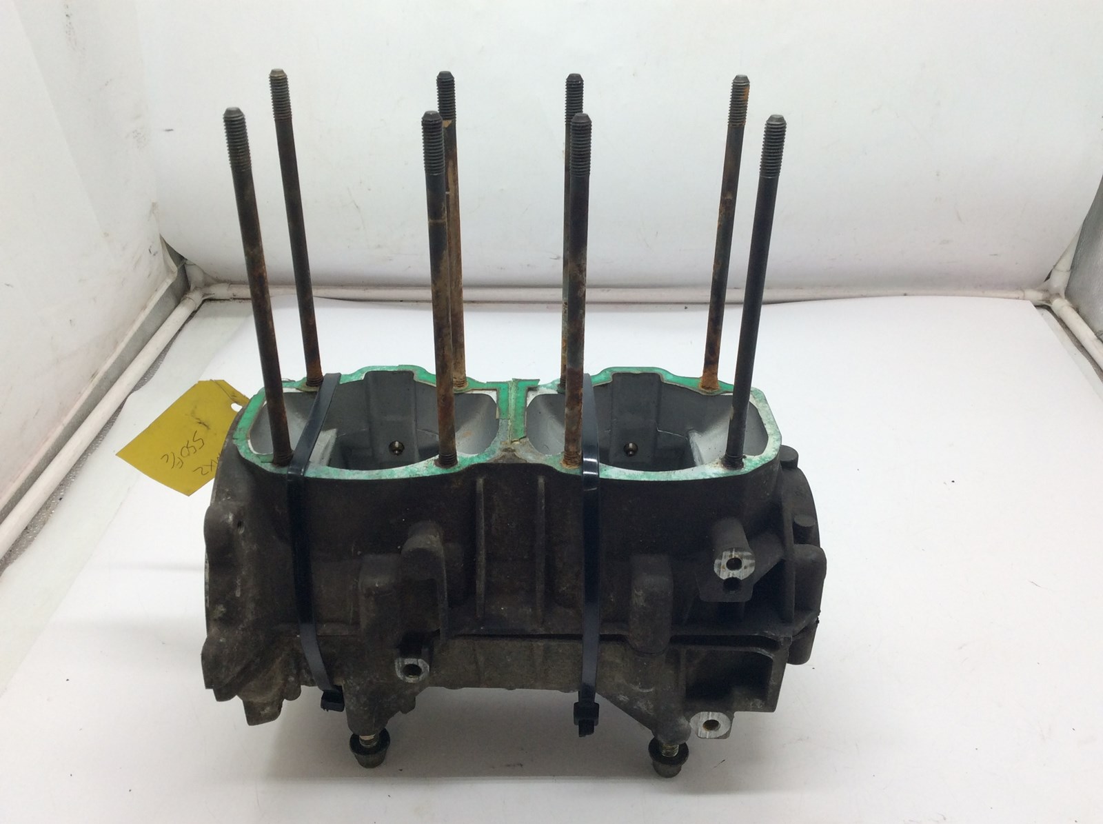 2005 Ski-Doo crank case - Image 3