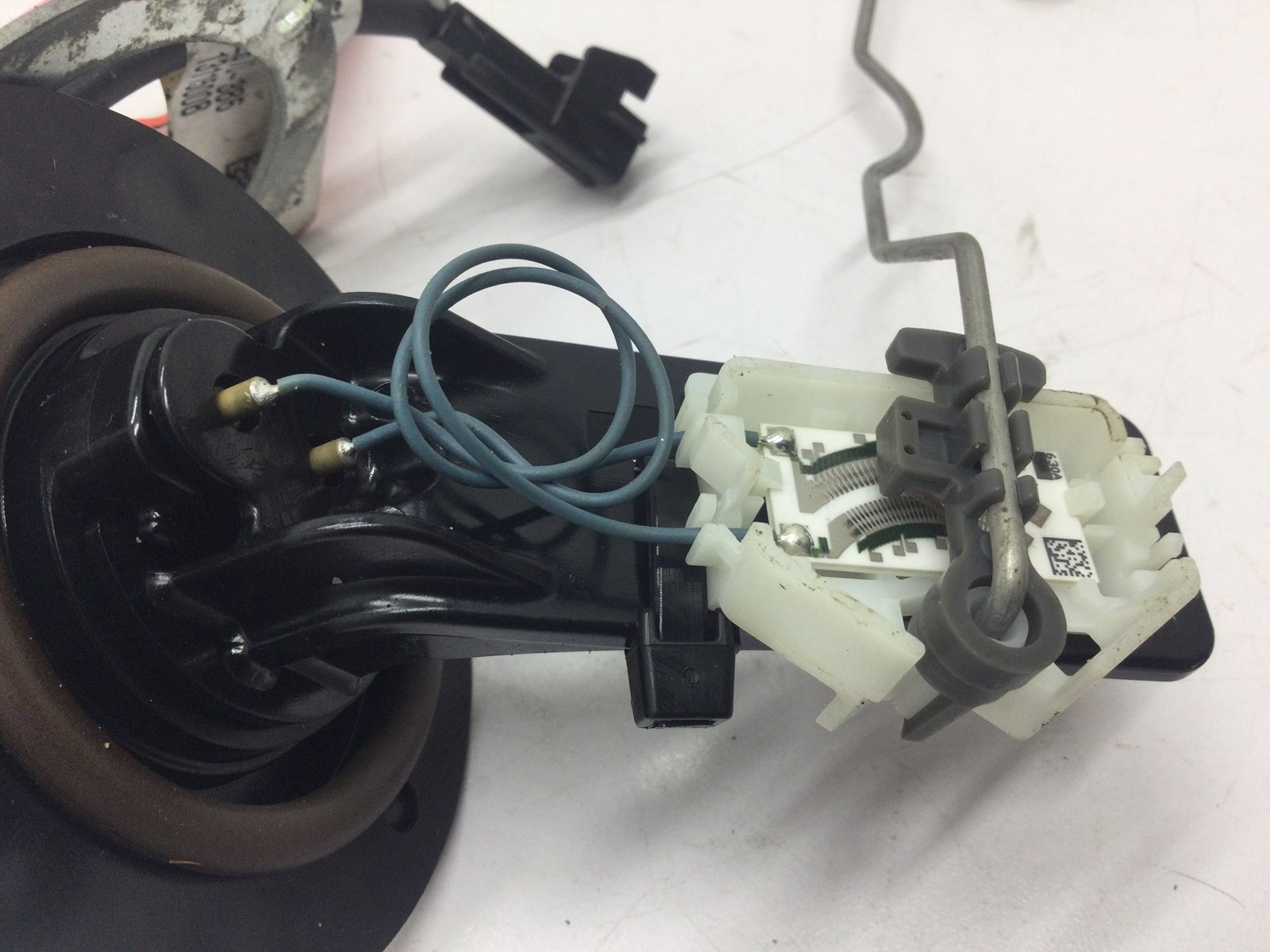 2014 Yamaha Sending Unit - Image 4