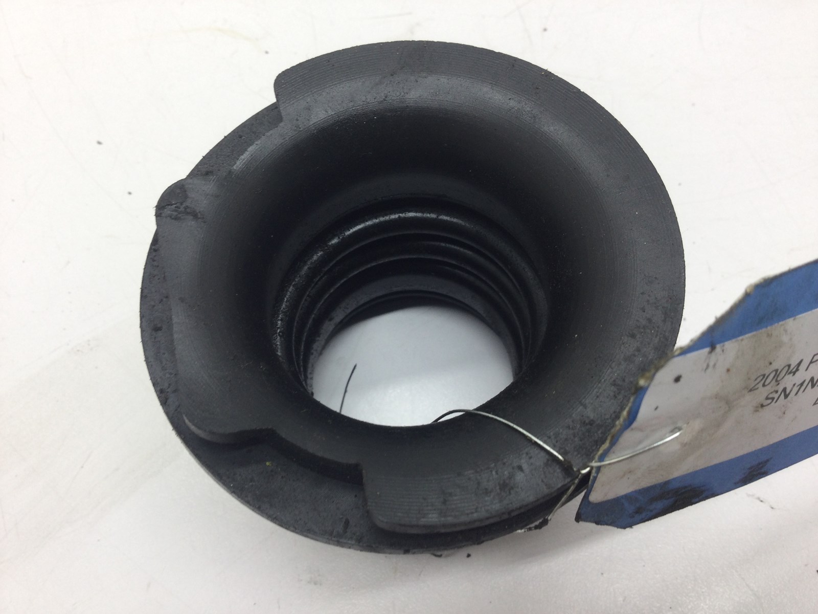 2004 Polaris Carburetor Boot - Image 4