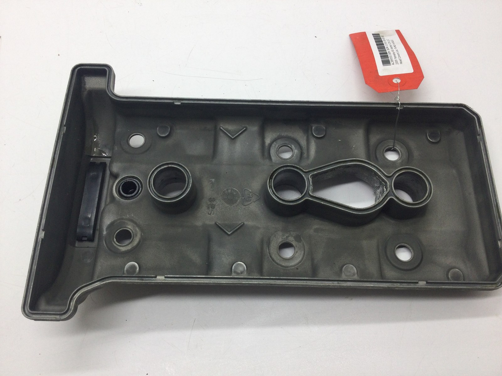 2009 Yamaha Cylinder Head Cover - Image 3
