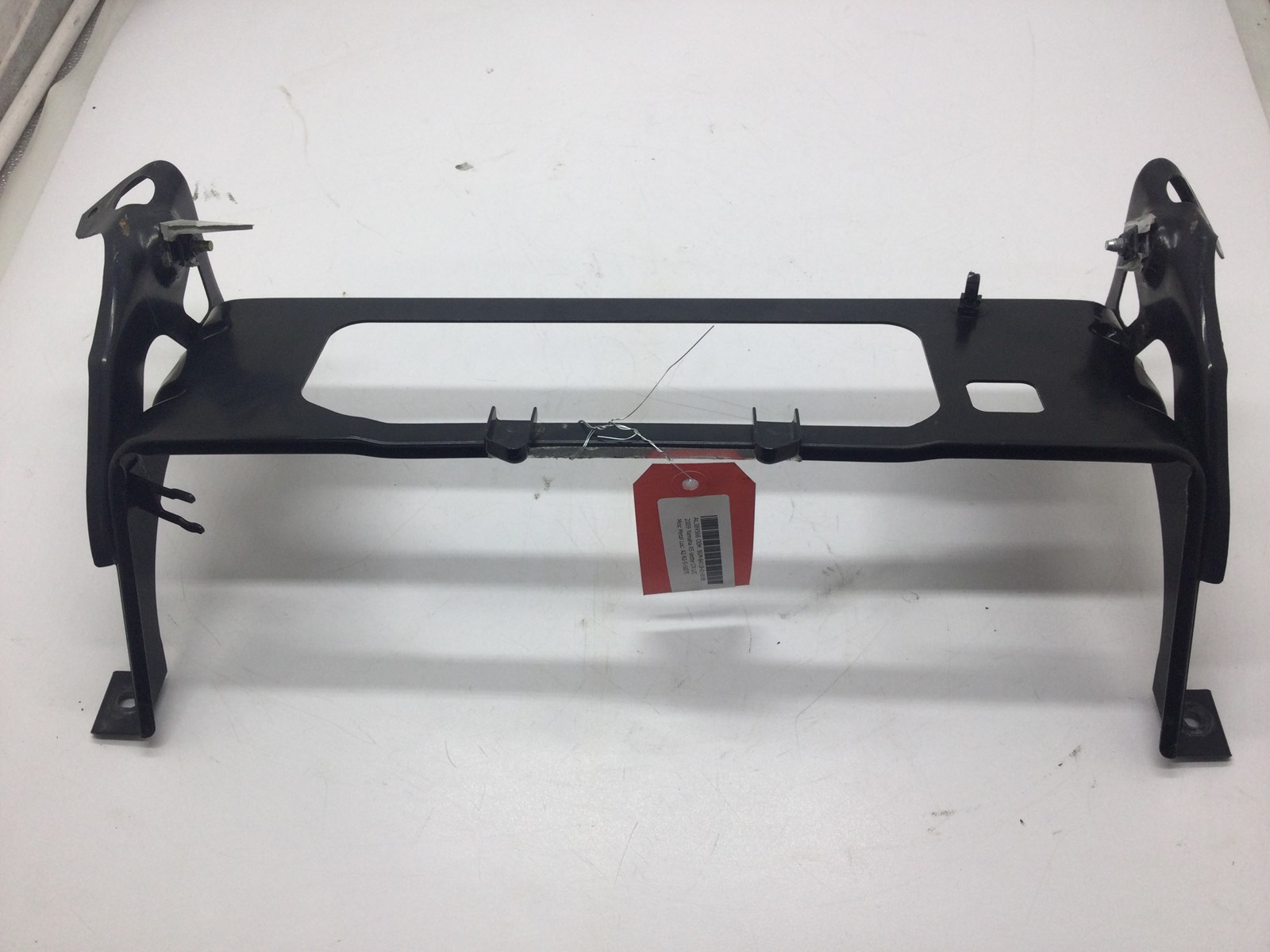 2009 Yamaha Headlight Stay