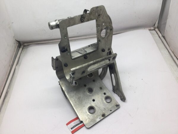 2012 Yamaha Right Footrest