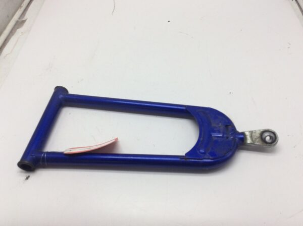 2009 Yamaha Upper right A-Arm - Image 4