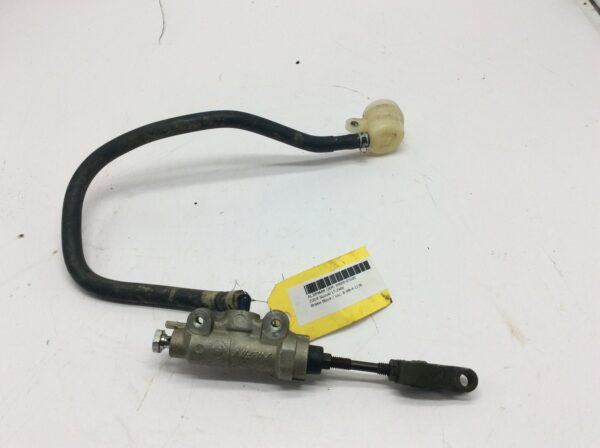 2004 Suzuki Rear master cylinder