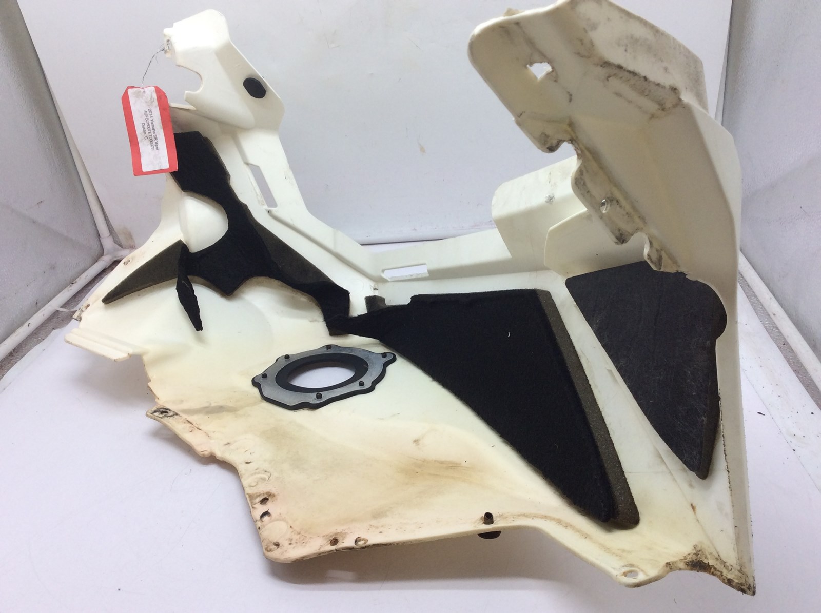2014 Yamaha RH belly pan - Image 2