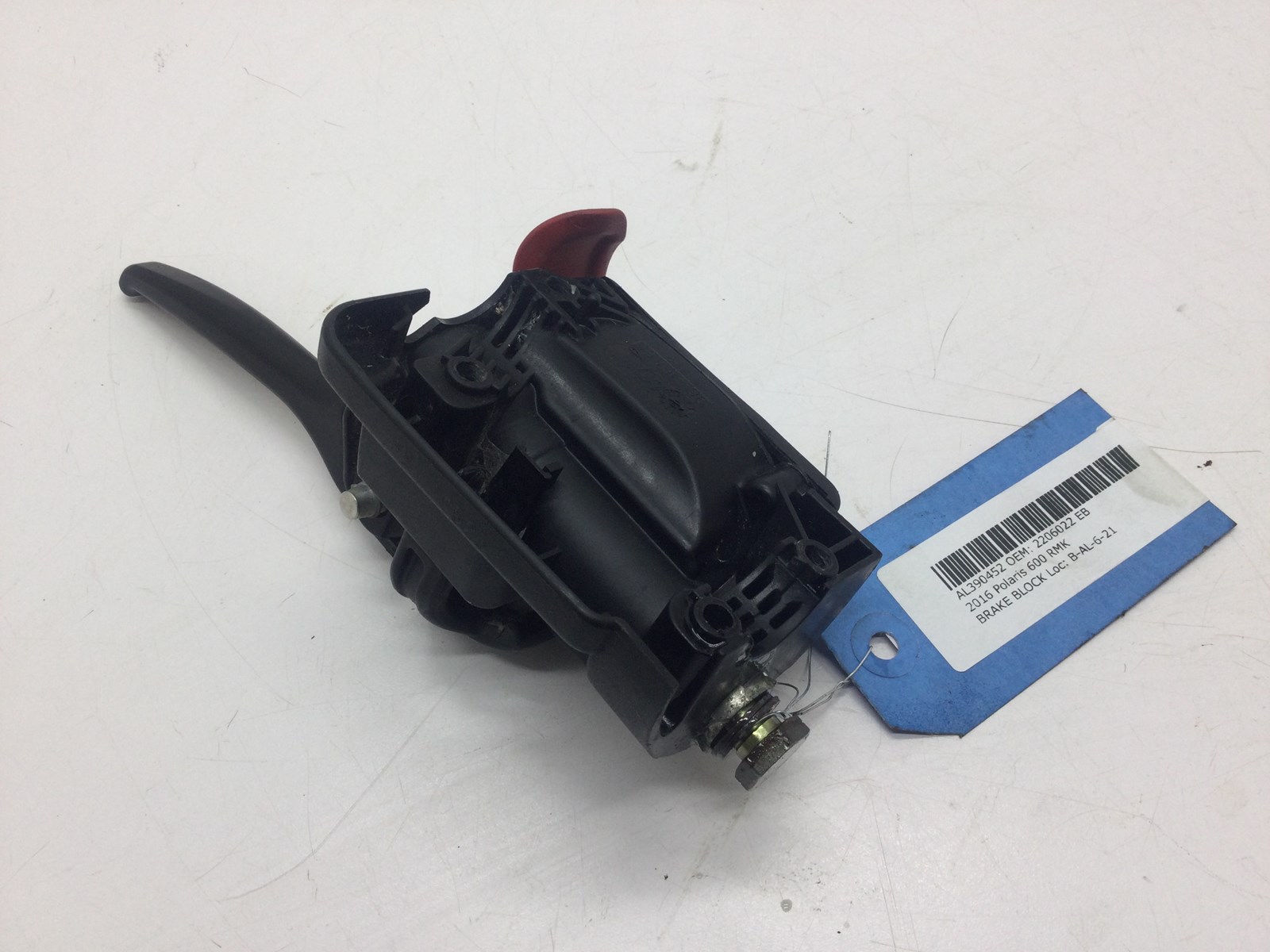 Brake Master Cylinder - Image 4