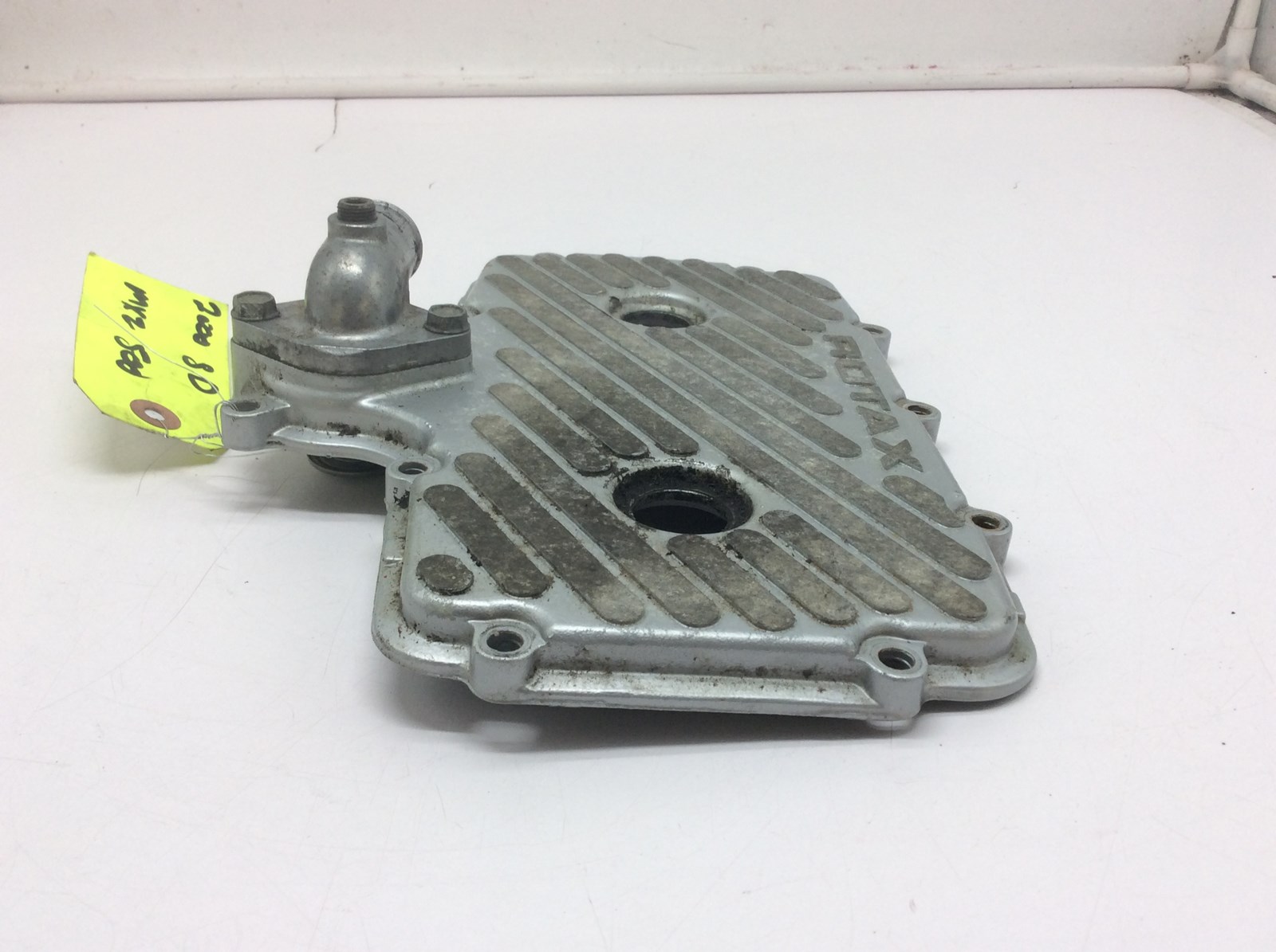1999 Ski-Doo Cylinder Head Cover Assembly - Image 4
