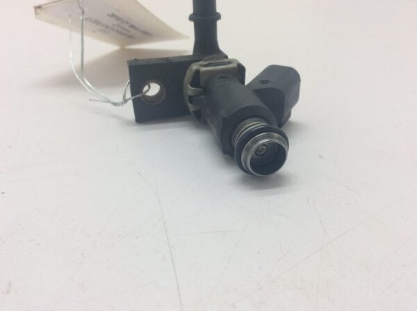 2015 CF Moto Injector Cap 1 - Image 3
