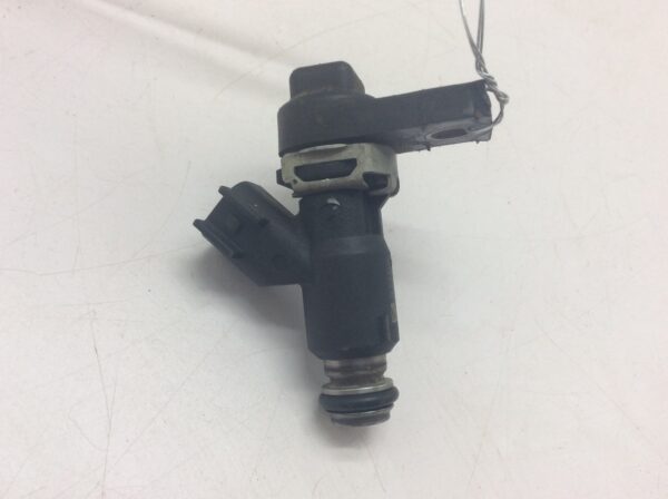 2015 CF Moto Injector Cap 1 - Image 4