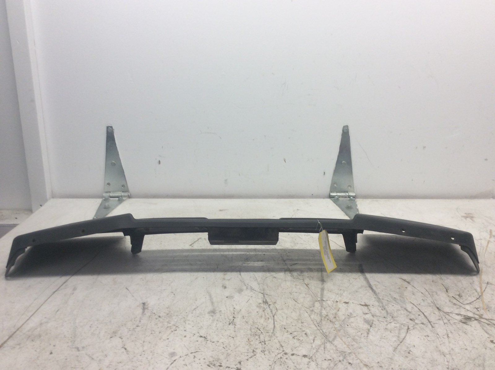 2004 Bombardier Rear bumper - Image 4