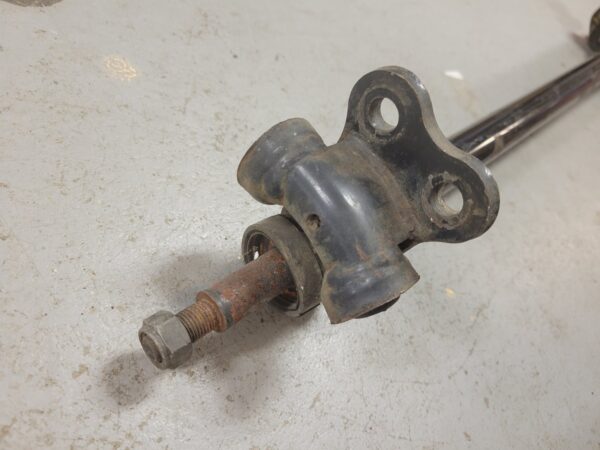 1989 Suzuki Steering Post - Image 4