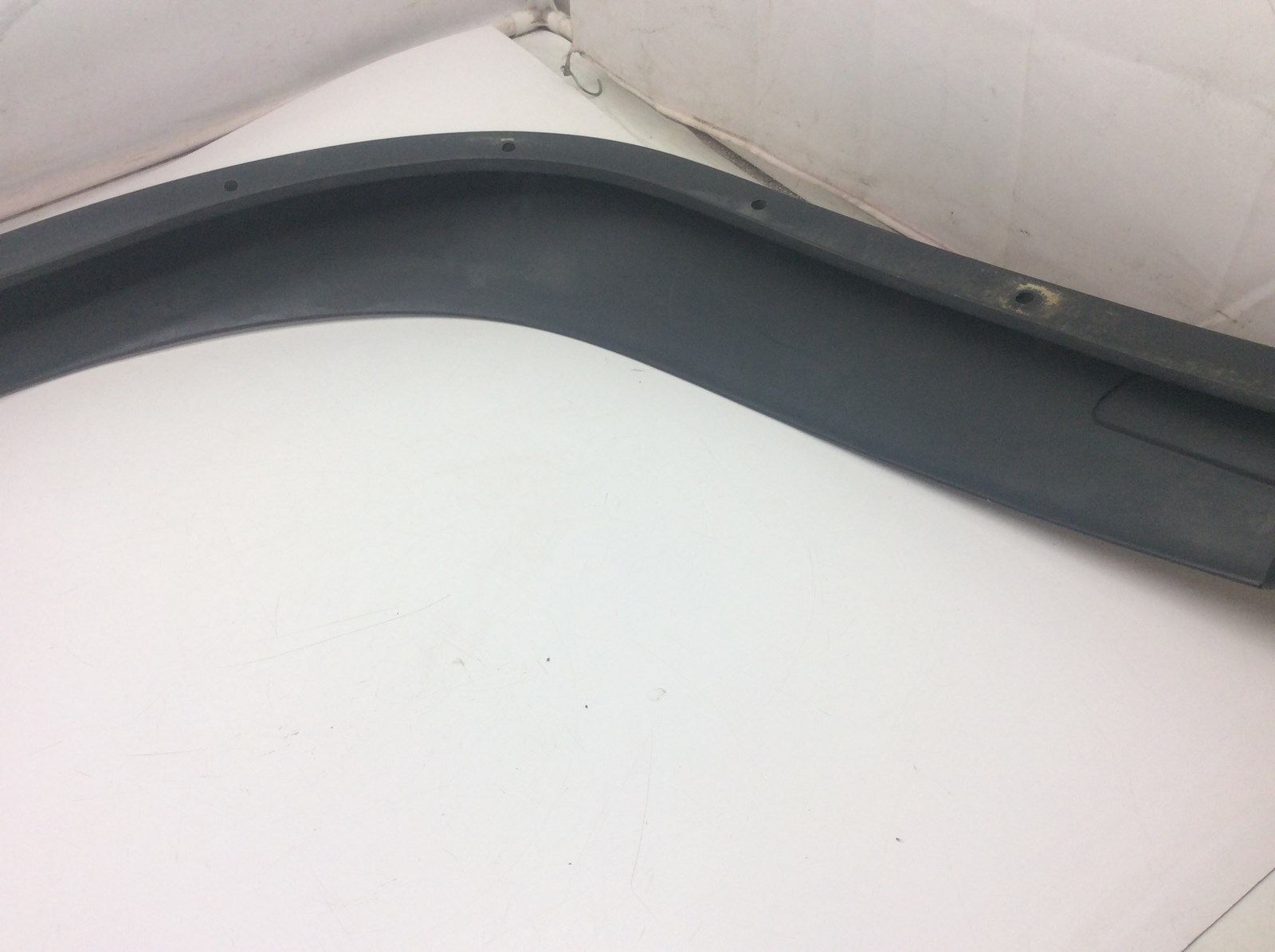 2004 Bombardier Right Rear Mudguard - Image 4