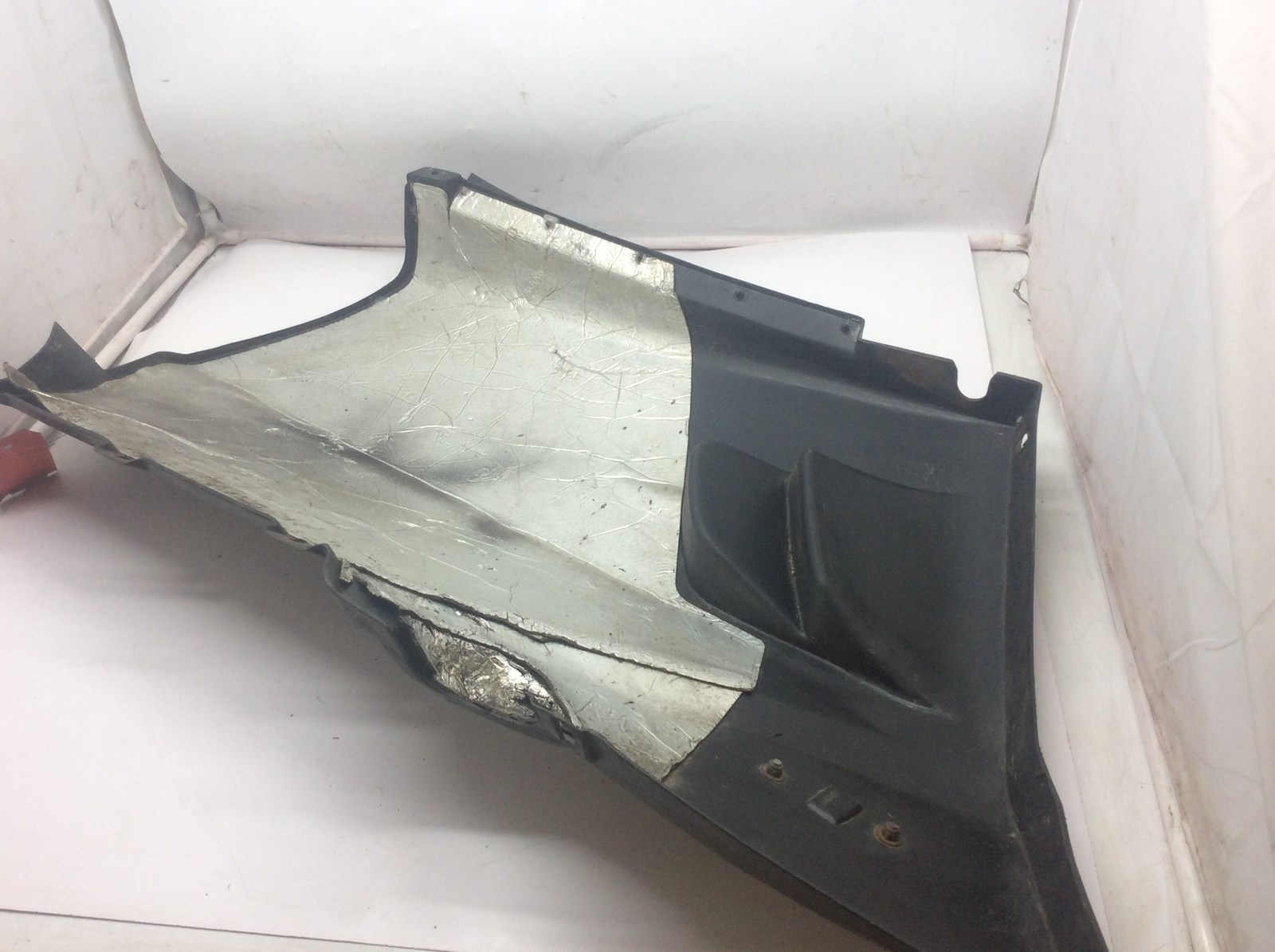 1994 Yamaha RH Side Panel - Image 4