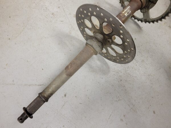 1986 Polaris Rear Axle with Rear Hub - Image 3
