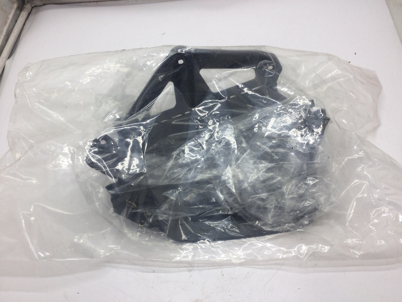 2022 Ski-Doo Right Vent Panel - Summit 850 - Image 4