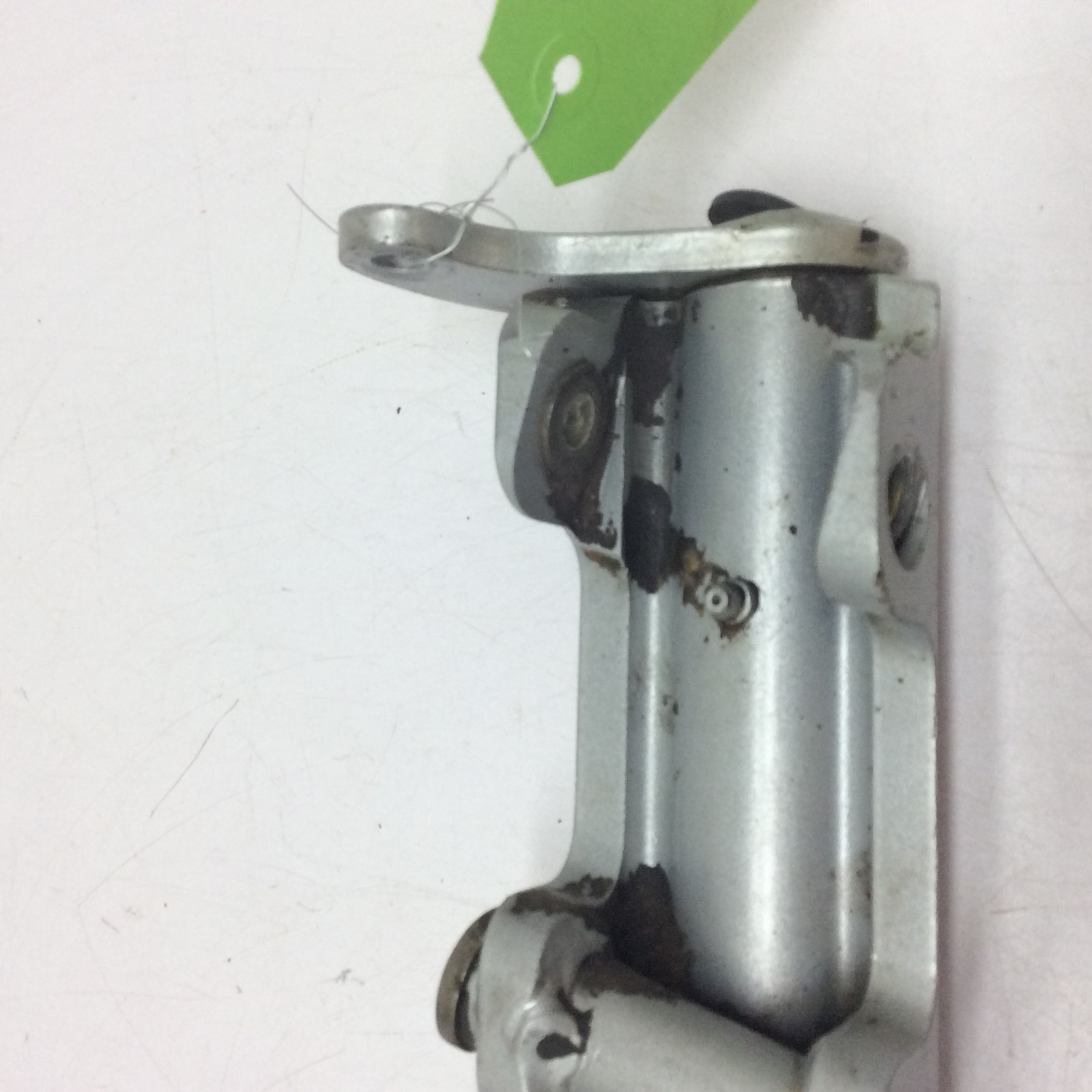 2002 Arctic Cat Right Ski Spindle - Image 3