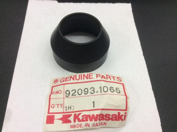 1982 Kawasaki Dust Seal, Front Fork