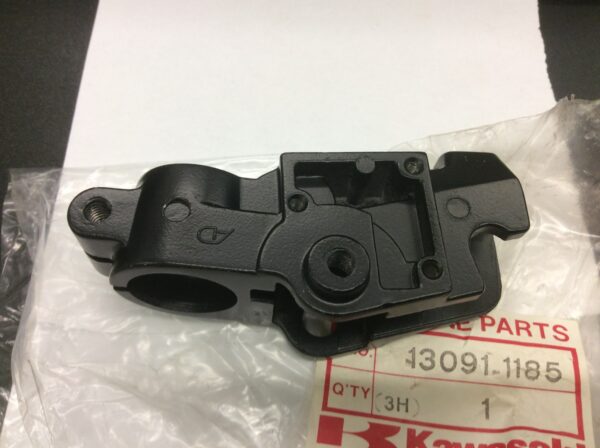 2006 Kawasaki Holder, Clutch Lever - Image 3