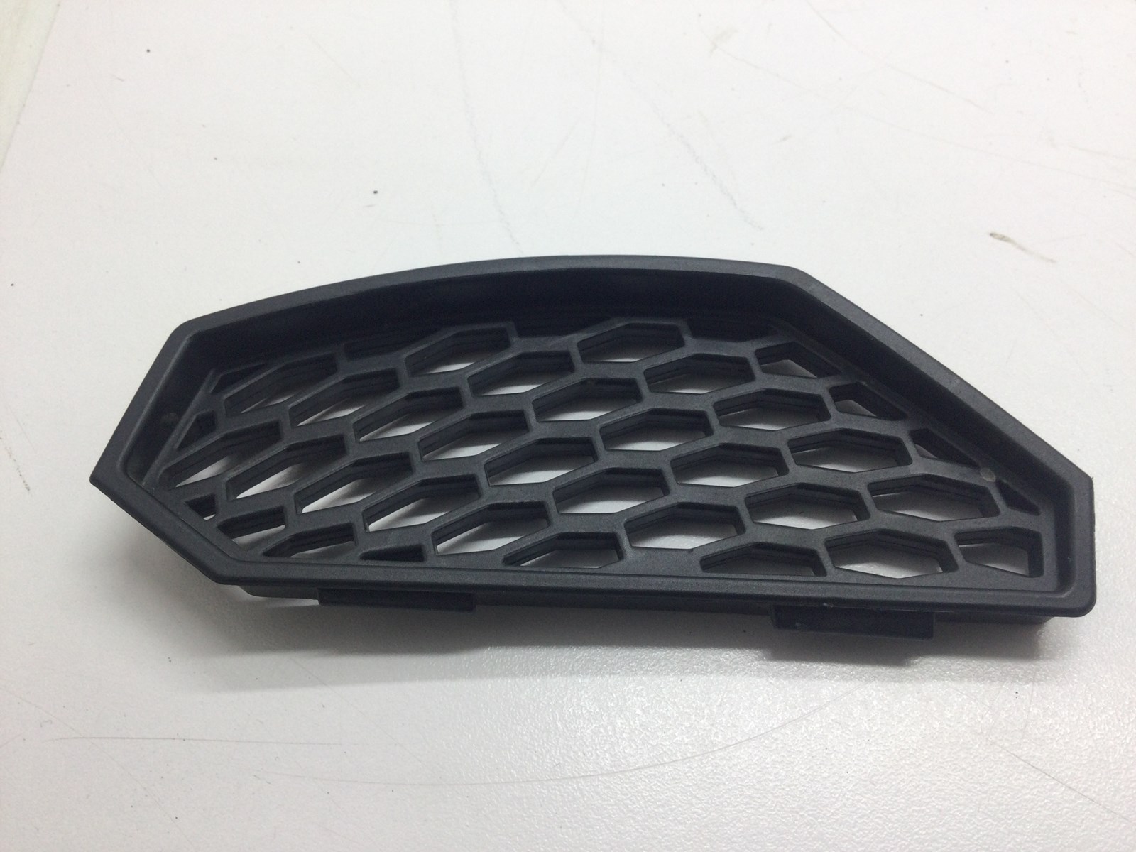 Right Upper Vent Panel