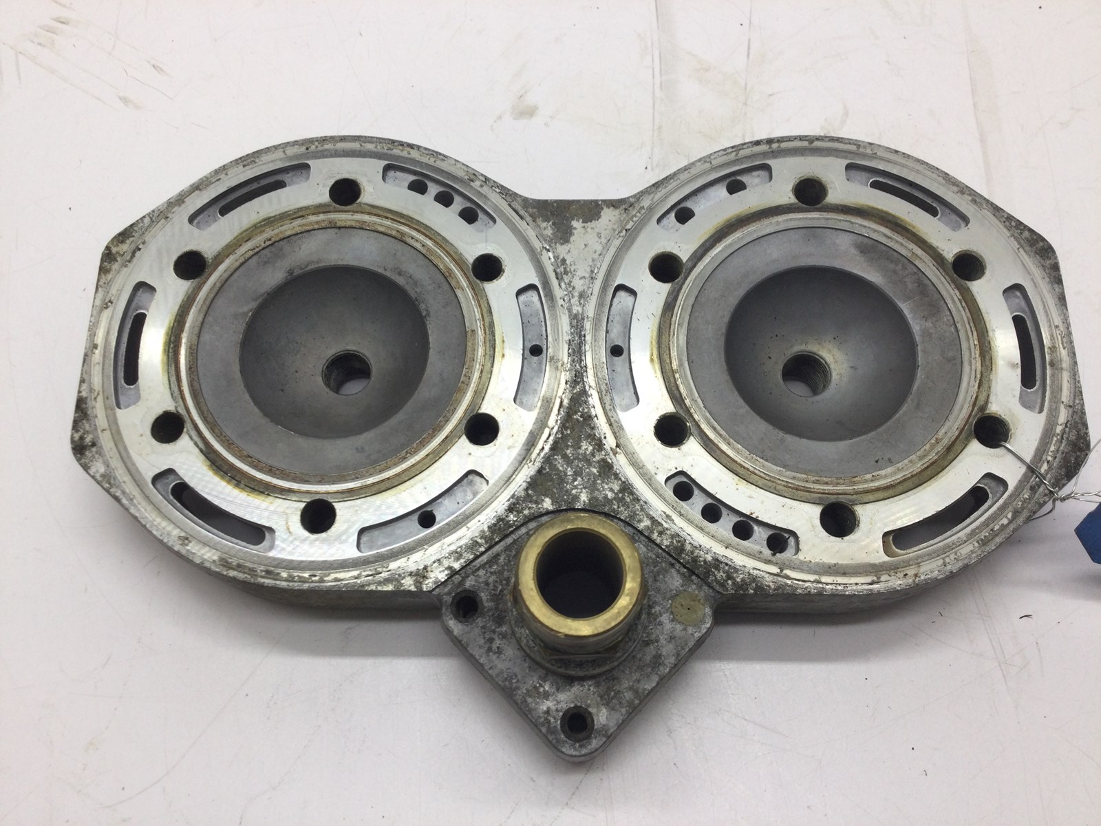 1999 Polaris Cylinder Head