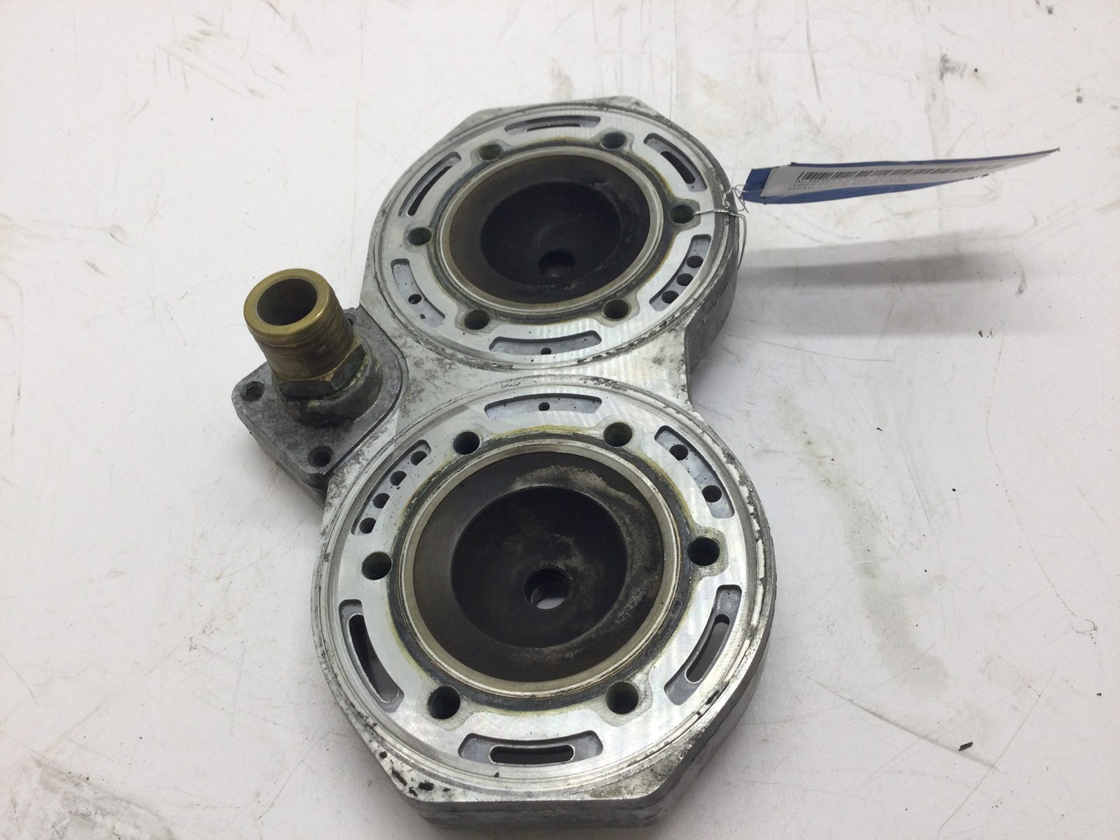 1999 Polaris Cylinder Head