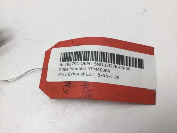 2004 Yamaha Exhaust Mount Plate - Image 5