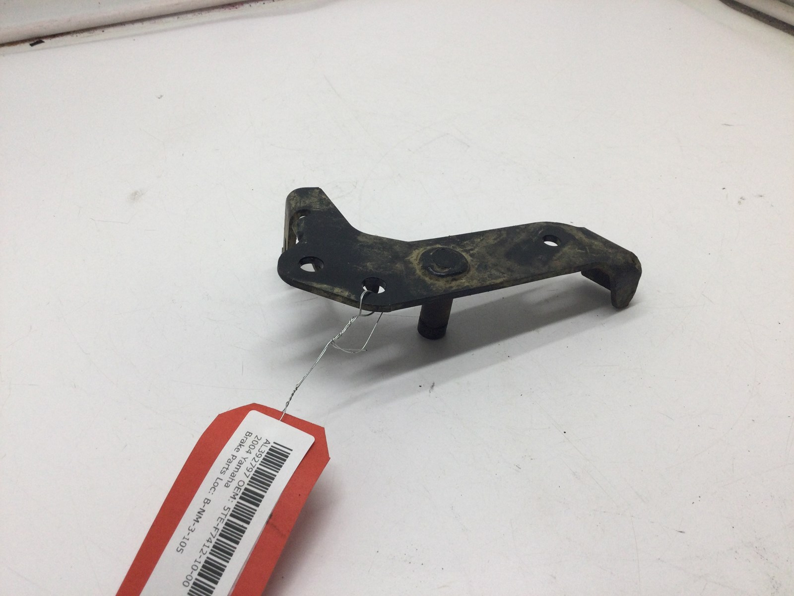 2004 Yamaha Footrest Bracket - Image 4