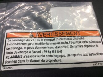 2010 Yamaha Label, Warning