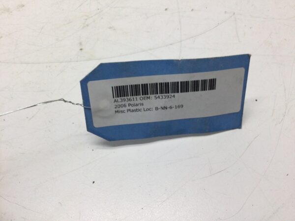 2006 Polaris RH Radiator Side Shield - fits  Magnum 330 - Image 5