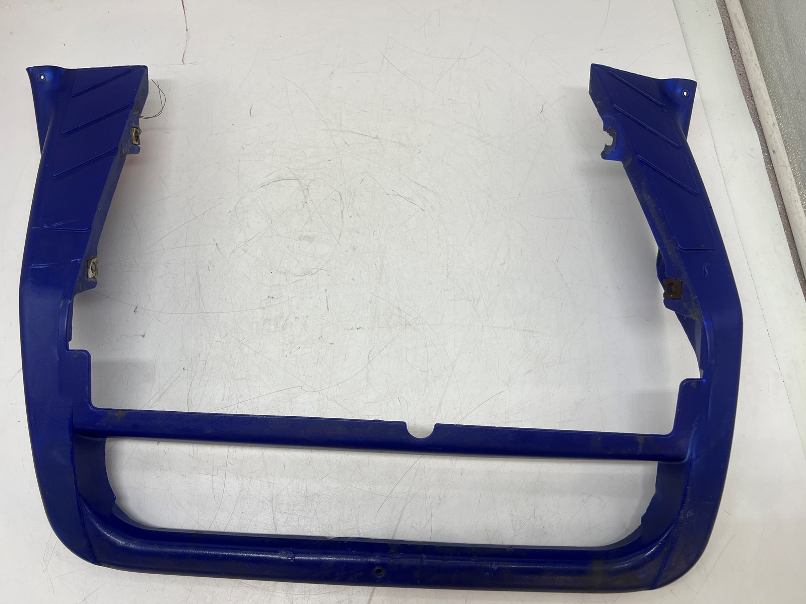 2000 Yamaha Bumper Rear Cover