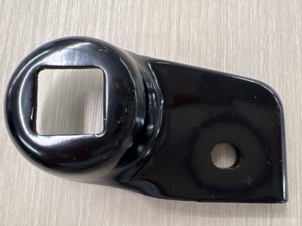 1982 Suzuki Bracket, Rear Turn Signal RH Rear - Image 3