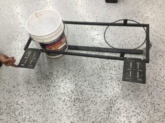 BUCKET RACK