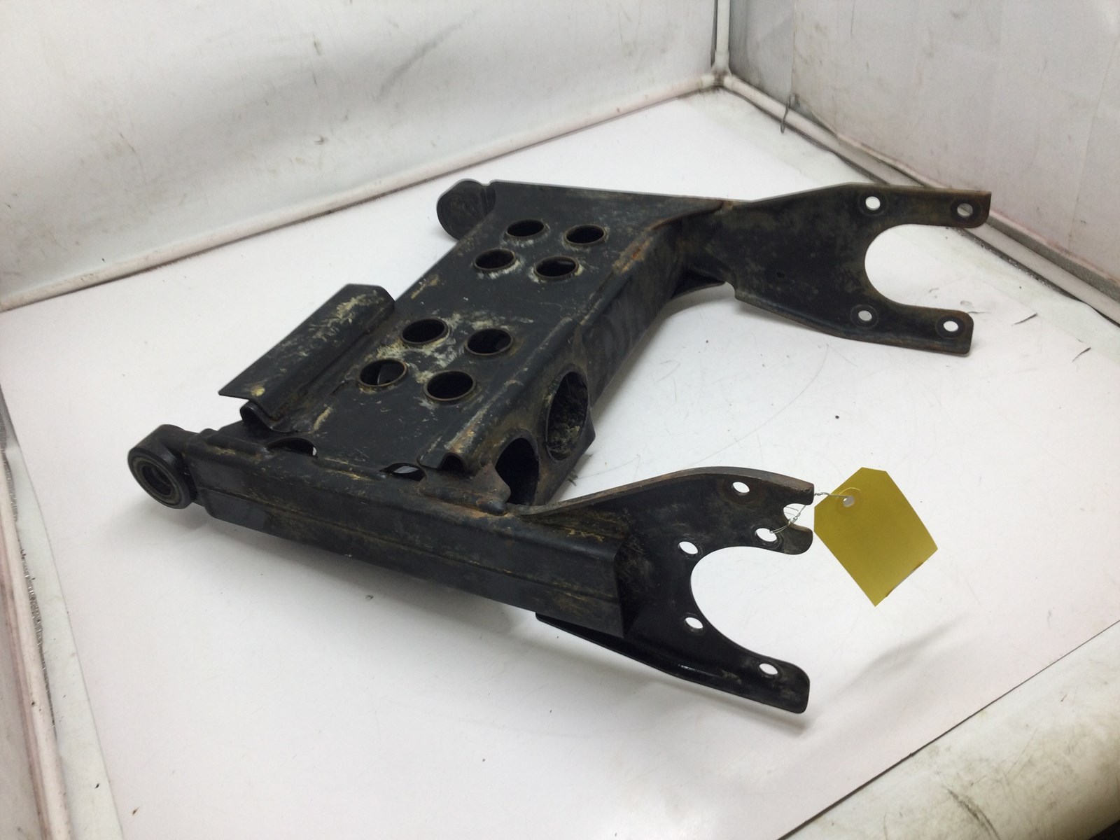 2004 Bombardier Swing Arm - Image 2