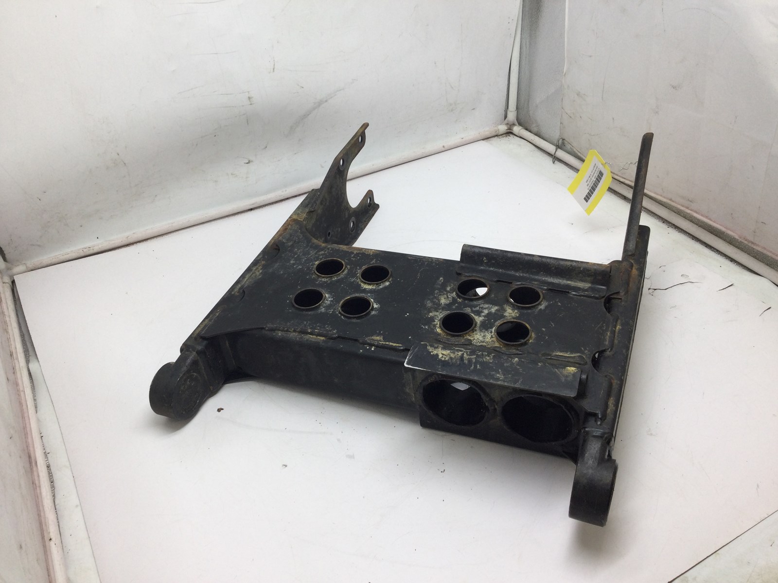 2004 Bombardier Swing Arm - Image 4